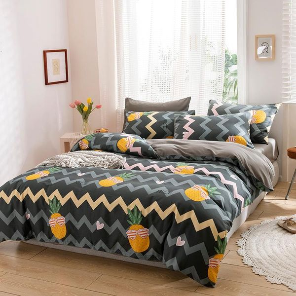 

bedding sets children's cotton nordic printing four piece set student dormitory cartoon pineapple pie