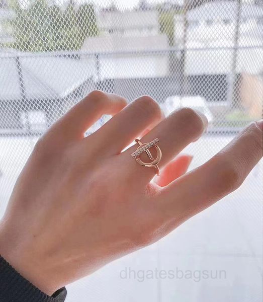 

dream fire h family light luxury ring 18k gold diamond ybta, Black