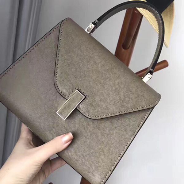 

design hbag it's all very good. su mingyu yao chen have the same type h-held palm grain cowhide bag, one shoulder messenger bag and kvd