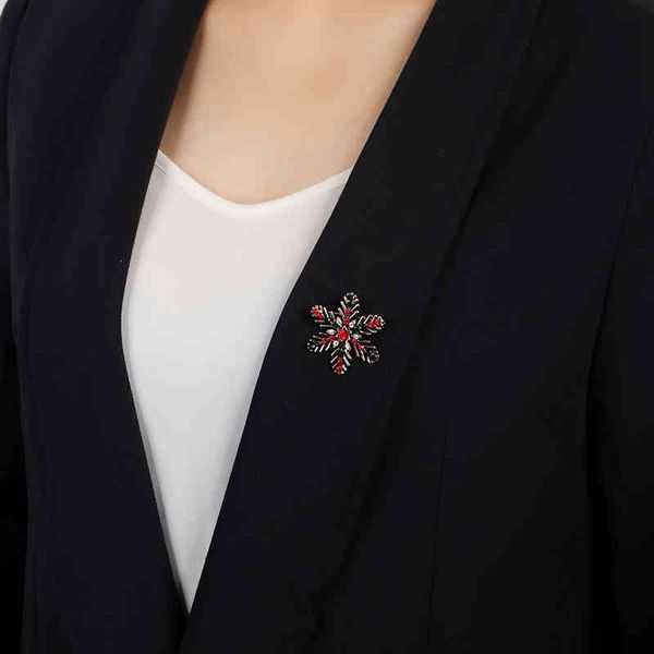 

brooch snowflake creative gift colorful crystal accessories suit decoration, Gray