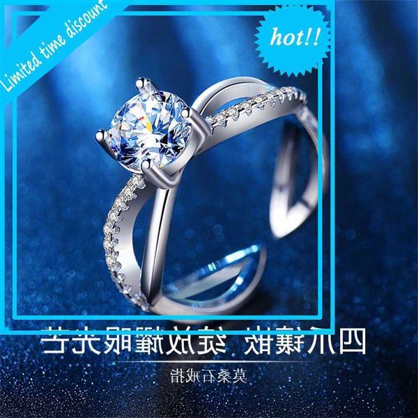 

new style of the four tiktok 1 claw ring, Golden;silver