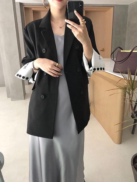 

black blazer women's 2021 spring and autumn loose versatile design suits & blazers, White;black