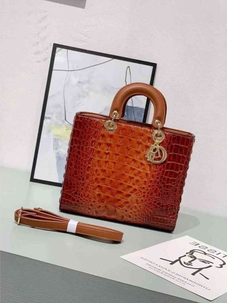 

bags2021 crocodile pattern digging middle princess hand women's bag