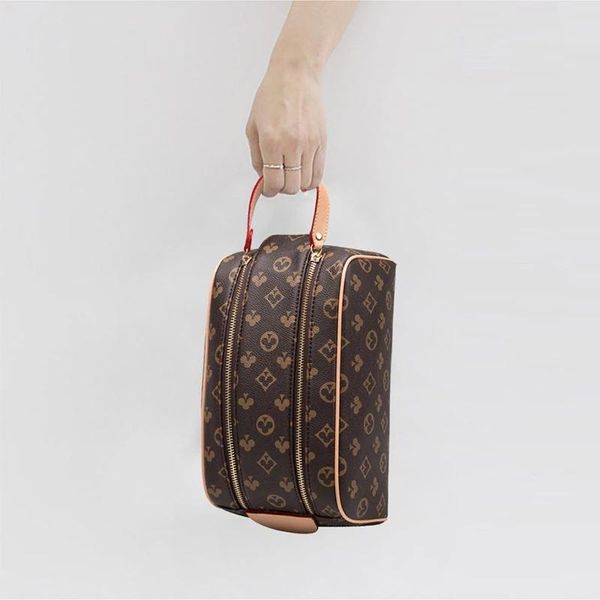 

cosmetic bags & cases luxury designer leather women/men hand portable makeup bag wash make up toiletry travel storage clutch