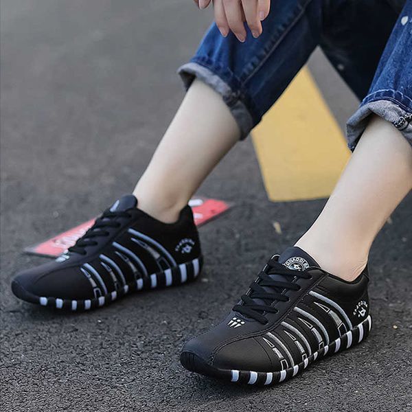

classic luxury spring new women shoes ladies soft fashion flat outdoor walking sneakers retro casual zapatos de muje designer quality