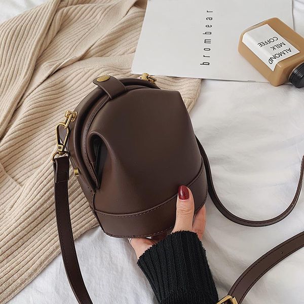 

shoulder bags trendy women's messenger bag retro elegant bucket
