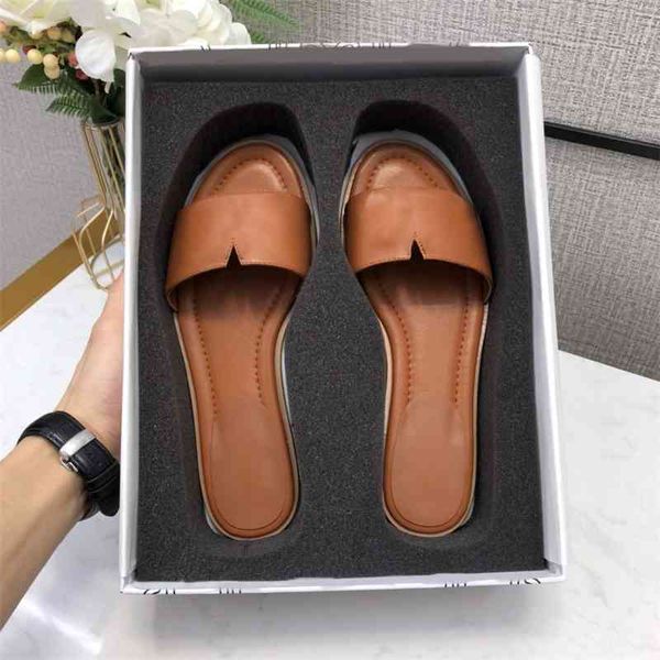 

women outdoor slides 2021 fashion luxury genuine leather sandals flat brown flip flops muter summer slippers new, Black