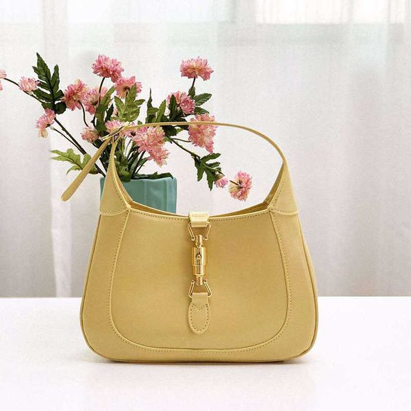 

special-interest design genuine leather underarm bag womens 2021 new trendy minimalist retro macaron color one-shoulder portable baguette ba