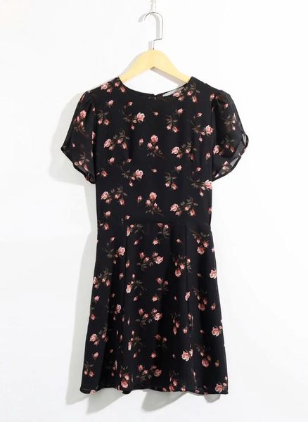 

casual dresses summer bohemian dress women printed round neck split short-sleeved mini, Black;gray