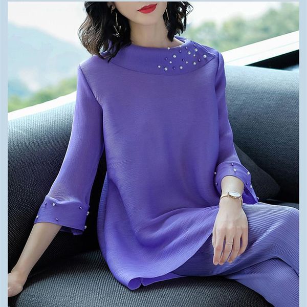 

pleated spring new 2021 women elegant 2 two pieces sets large size flare sleeve beading and mid-calf pant set suits, Gray