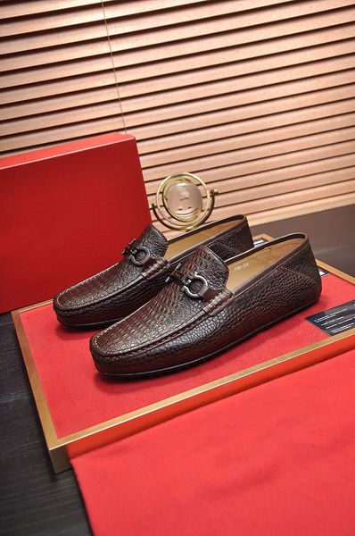 

new 2021 gentlemen genuine leather flats men walking casual loafers wedding party brand designer dress shoes size 38-44, Black