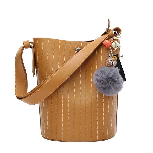 

bag women 2021 new one shoulder messenger bag simple portable bucket sub mother