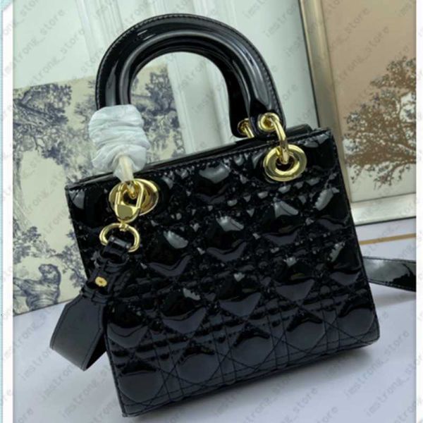 

2021 whoesale women luxurys designers bags classical female shoulder bag women handbag cro