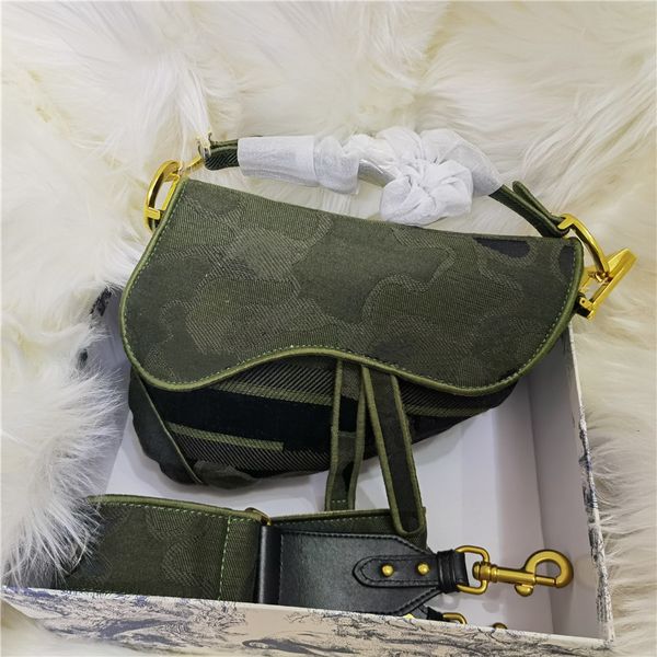 

outlet2020 new famous brand ladies bag saddle retro messenger hand star celebrity inspiration embroidery shoulder