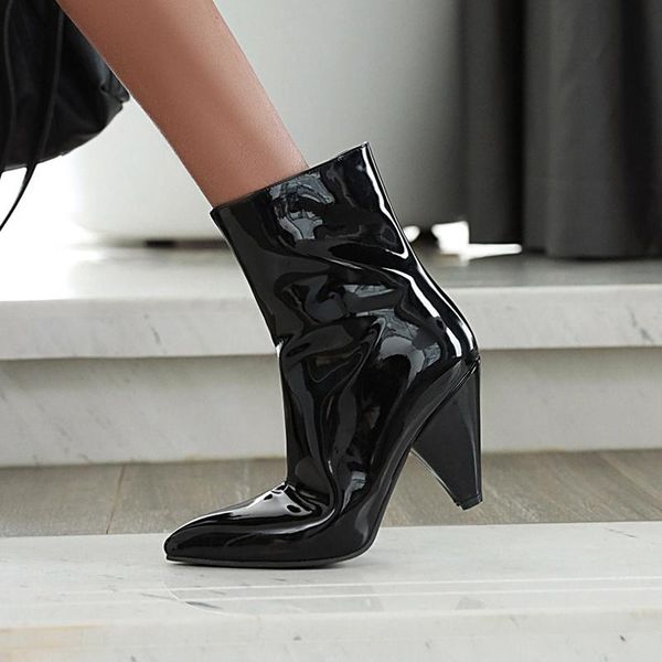 

boots arden furtado 2021 autumn winter fashion pointed toe cone with women's shoes contracted side zipper black white short