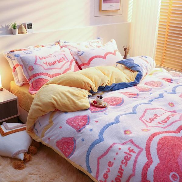 

sheets & sets 2021 snow fleece four-piece sheet flannel duvet cover crystal