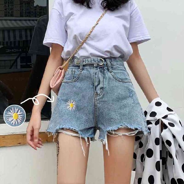 

shorts women trendy floral embroidery chic hole design summer femme short korean high waist pocket classic girls streetwear, White;black
