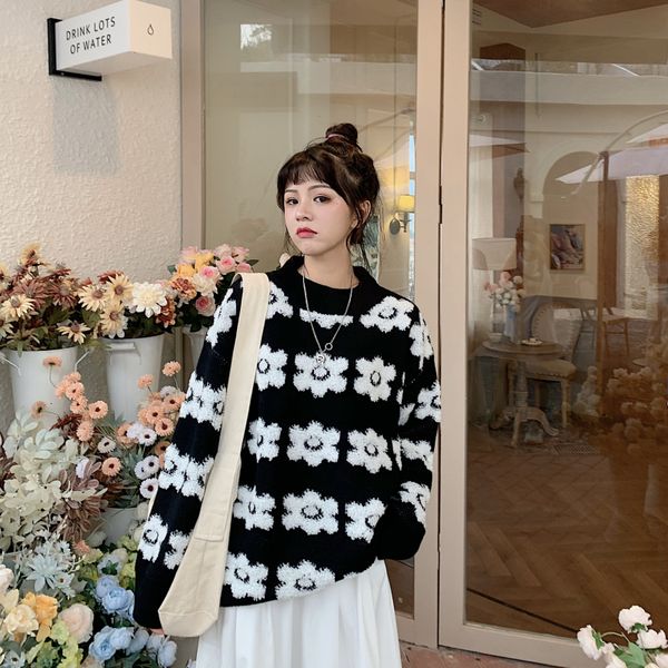 

2021 new autumn loose flower color matching long-sleeved v-neck knitted sweater pullover female college style 94ug, White;black