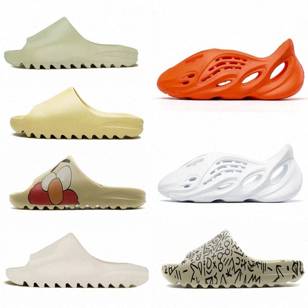 

2021 slides slippers foam runner desert sand triple rubber black graffiti bone flat resin slide sandal mens slipper with box f7bc#