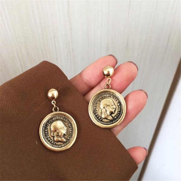 

Stud Restore Ancient Ways Do Old Female Earrings Fashion Atmospheric Exaggerated, Golden;silver