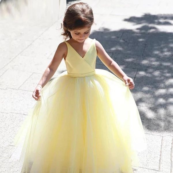 Abiti da ragazza Semplice giallo Aline Girl Princess Flower Birthday Pageant Robe De Demoiselle Abito da prima comunione