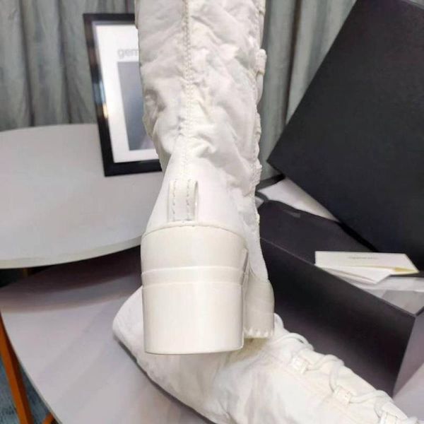 

boots vallu2021 winter chiffon fabric light and warm fashion all-match high, Black