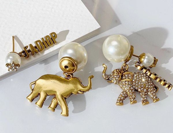 

letter earrings fashion new pearl single small elephant full diamond earrings fine jewelry sale 7ozs, Silver