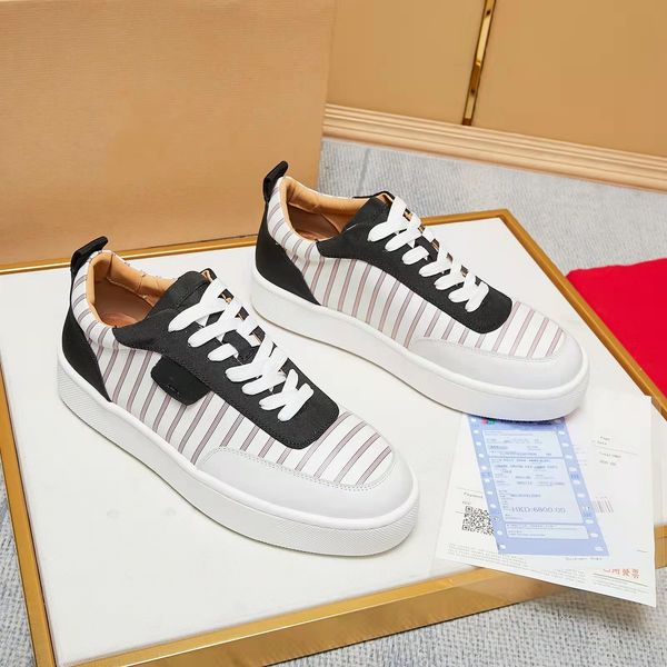 

2021 brand designer lastest casual shoes leather low cut lace up fashion rivets couple sports trainers men women platform skateboard red bot, Black