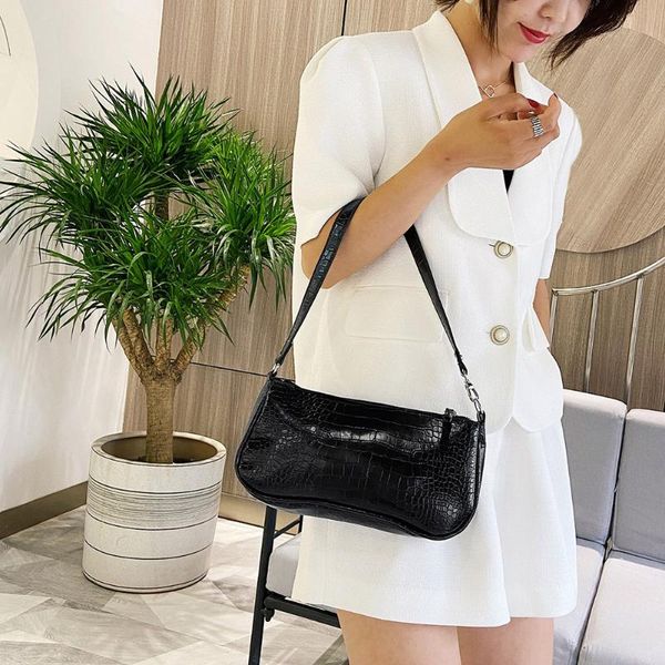 

cross body luxury alligator handbag fashion solid color shoulder underarm bag bags for women 2021 large tote