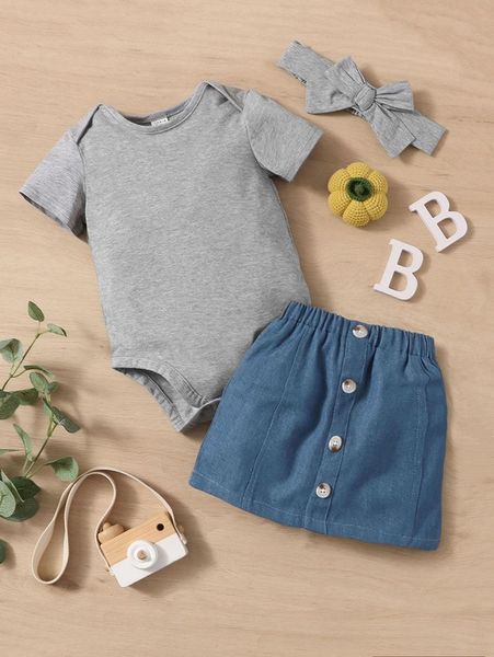 

baby button detail bodysuit & skirt set she, White