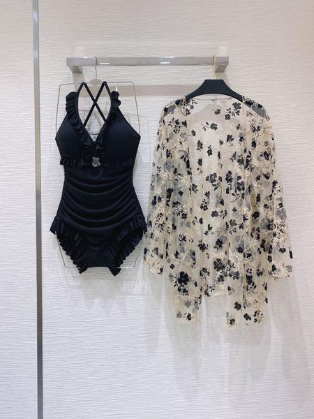 

women's swimwear women elegant luxury bikinis z lace up ruffle printing shawl beach holiday party surfing diving yacht, White;black