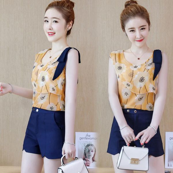 

korean fashion ladies' vestido 2021 summer new suit floral blouse shorts chiffon blouse two-piece outfit clothing set, Gray