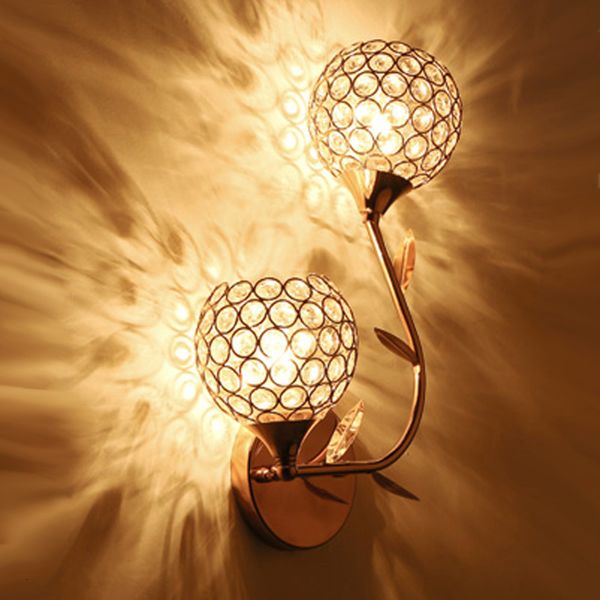 

2021 new luxury flower bedside crystal classic design creative wall lamp fixture aristocratic decorative corridor lkz8