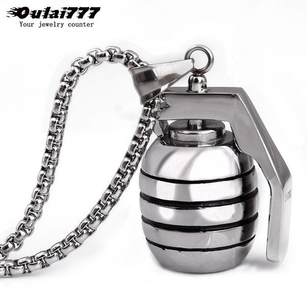 

pendant necklaces 2021 stainless steel wholesale jewelry men necklace long chain friends color pride punk woman fashion statement, Silver