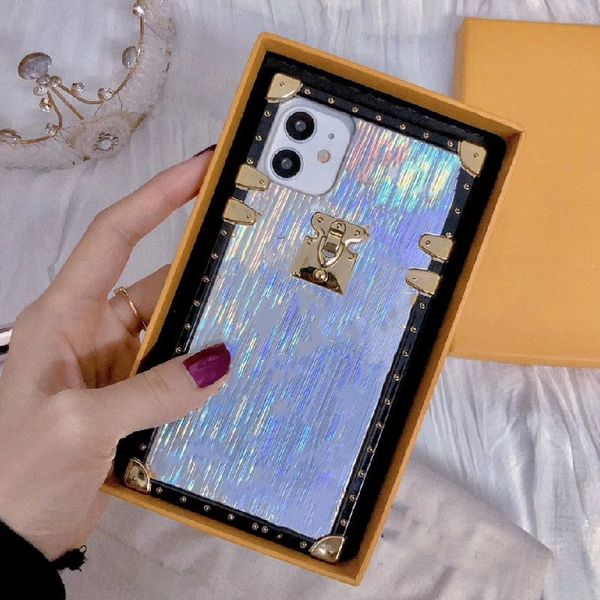 

Fashion Deluxe Phone Cases for iphone 11 12 13 14 15 pro max XS XR Xsmax 7 8 plus Gold Stamping Letters Flower Leather Cellphone Cover, Black