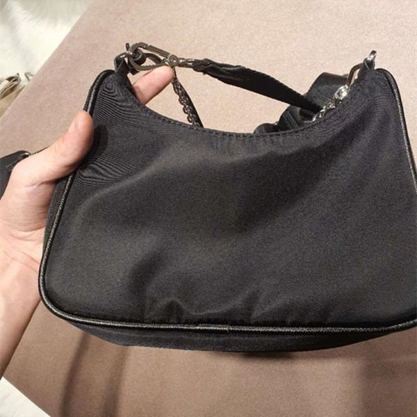 

2021 bag fashion bag for pack shoulder chest handbags presbyopic shoulder chains handbags women purse messenger tote designer lady canv gmfi