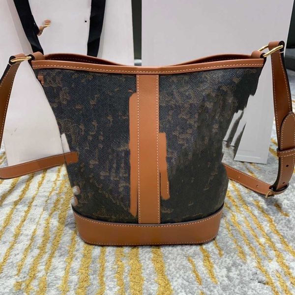 

handbag women luxurys designers bags 2021 purses zhouzhoubao123 wallet purse crossbody bag totes original flower bucket leather
