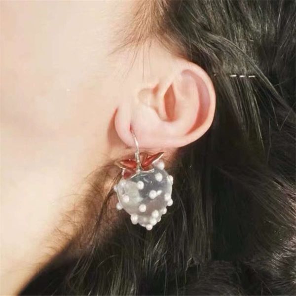 

hbp fashion kawaii's crystal pearl transparent strawberry 925 silver needle earrings