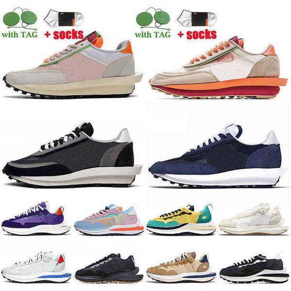 

2021 sacais waffle ld womens mens running shoes fragment beige vaporwaffle black gum sail dark iris sesame blue void luxurys designers