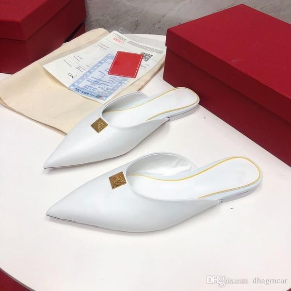 

a2 new slippers summer designer women shoes coarser heel flops 100% patent leather lady half slipper metal luxury size 35-40, Black