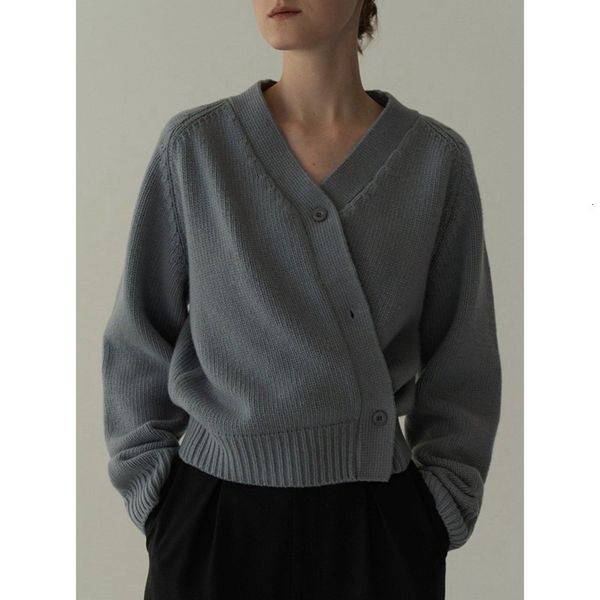 

2021 early spring new retro fashion diagonal single-breasted v-neck knitted cardigan casual all-match sweater 7tsf, White;black