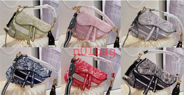 

luxury womens handbag saddle bag genuine leather with shoulder strap purse metal pendant shoulderbags women crossbody cowhide saddles bags