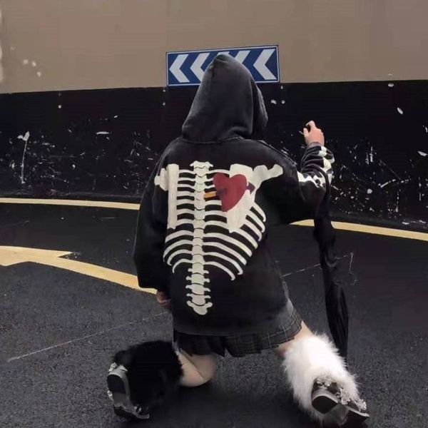 

women's hoodies & sweatshirts loose sweater with a hood for men and women, autumn , washed, bone, heart, carved print, couple, sweatshi, Black