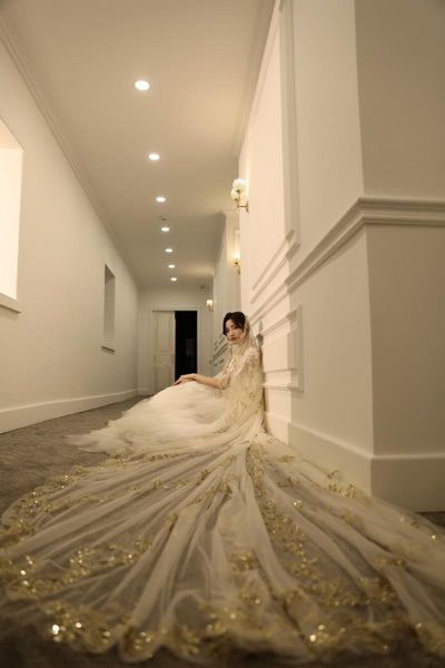 

bridal veils 2021 women's long sequin lace gold sequins wedding veil with comb 3.5 merters 1 tire champange, Black