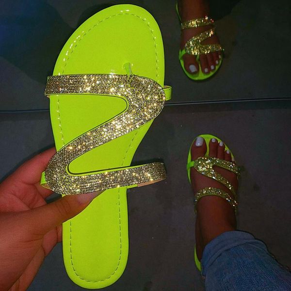 

2021 fashion summer new style roman rhinestone flat outdoor large size slippers solid color women flat beach slippers hot, Black