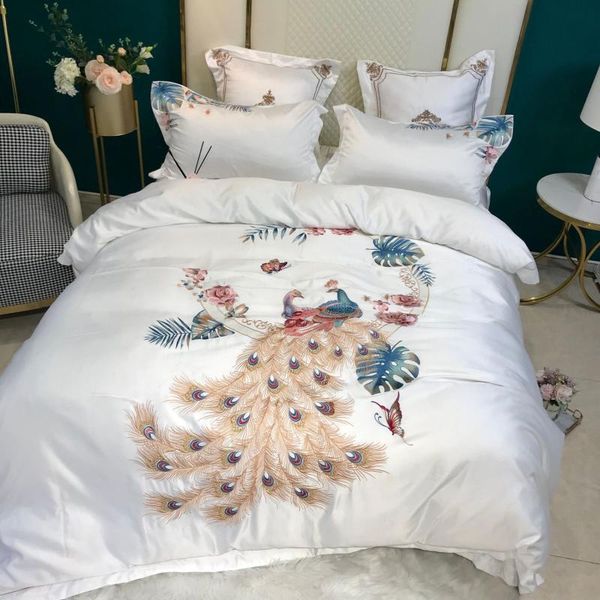 

luxurious bedclothes king  size embroidered 4pcs bed linen euro pastoral princess bedspread quilt