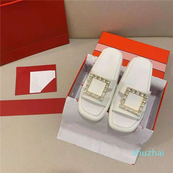 

the latest catwalk slippers, ladies sandals, luxurious quality, very beautiful and unique fashion items, available, Black