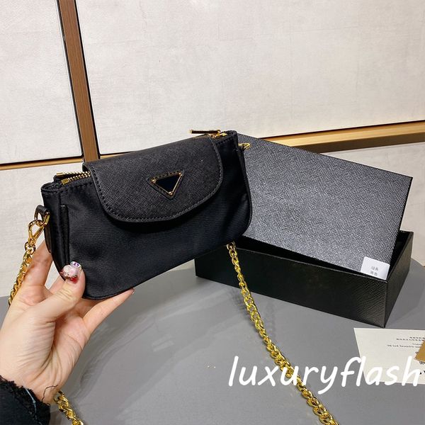 

mini cute ladis new 21ss designer nylon golden chain parachute bag luxurys women vintage crossbody bags waist purse black