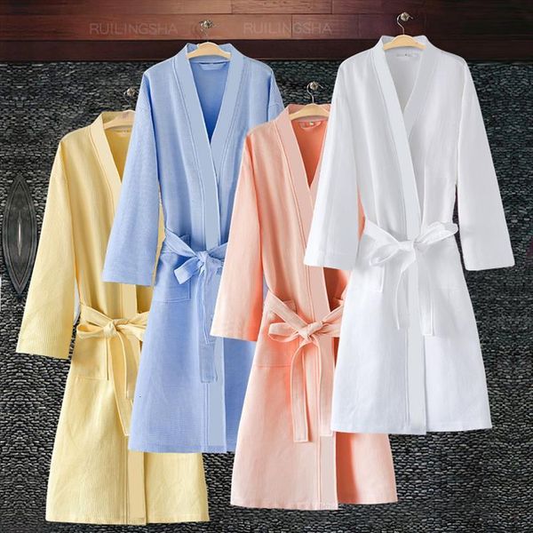 

on summer water absorption womens sleepwears kimono bath robe femme fashion waffle bathrobe lovers dressing gown bridesmaid robes, Black;red