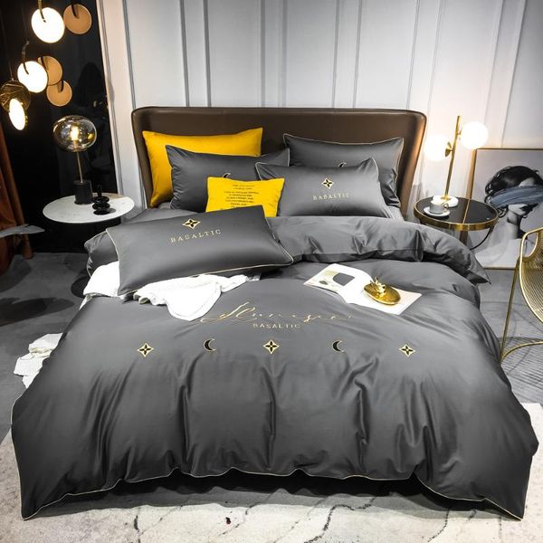 

bedding sets 2021 four-piece light luxury cotton double household bed sheet quilt cover embroidered little bee fashion gray